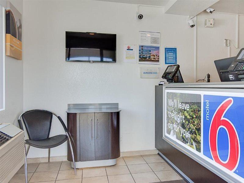 Motel 6-Kelso, Wa - Mt. St. Helens Exteriér fotografie