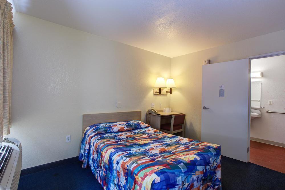 Motel 6-Kelso, Wa - Mt. St. Helens Exteriér fotografie