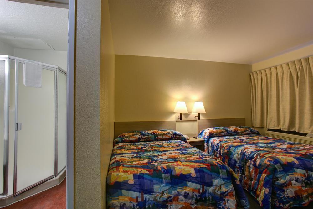 Motel 6-Kelso, Wa - Mt. St. Helens Exteriér fotografie