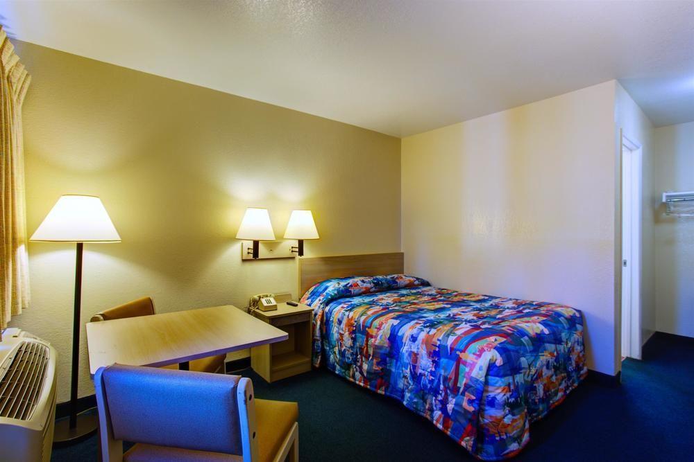 Motel 6-Kelso, Wa - Mt. St. Helens Exteriér fotografie