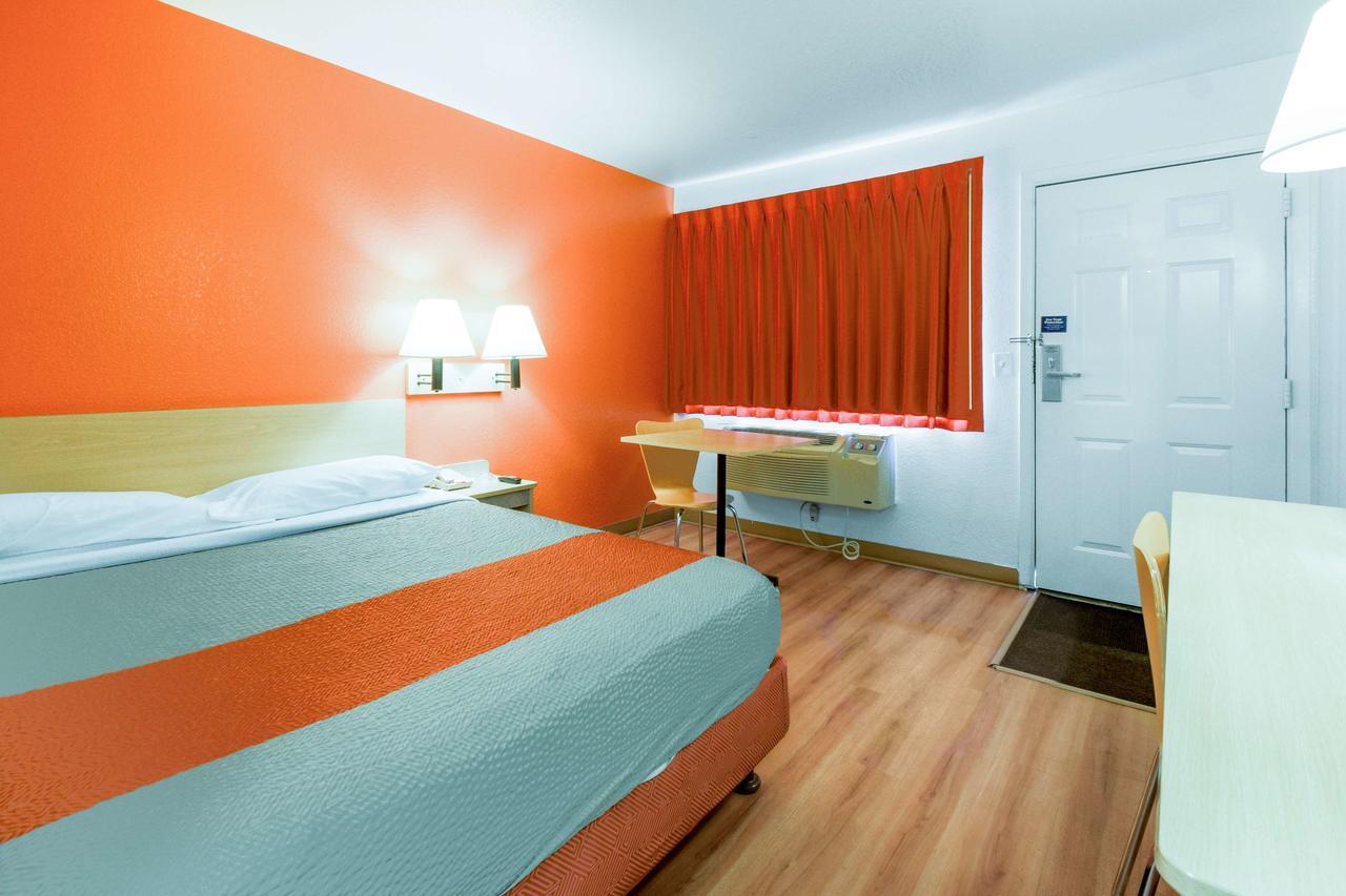 Motel 6-Kelso, Wa - Mt. St. Helens Exteriér fotografie