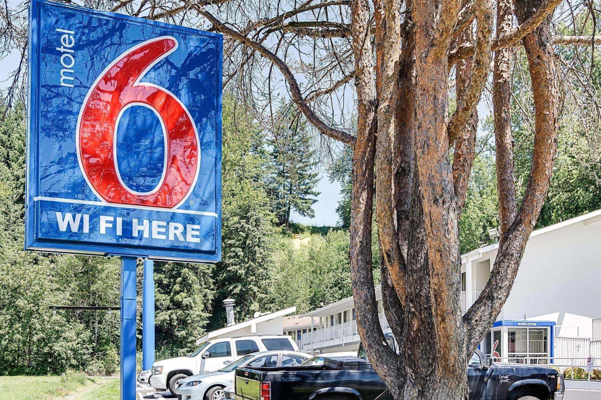 Motel 6-Kelso, Wa - Mt. St. Helens Exteriér fotografie