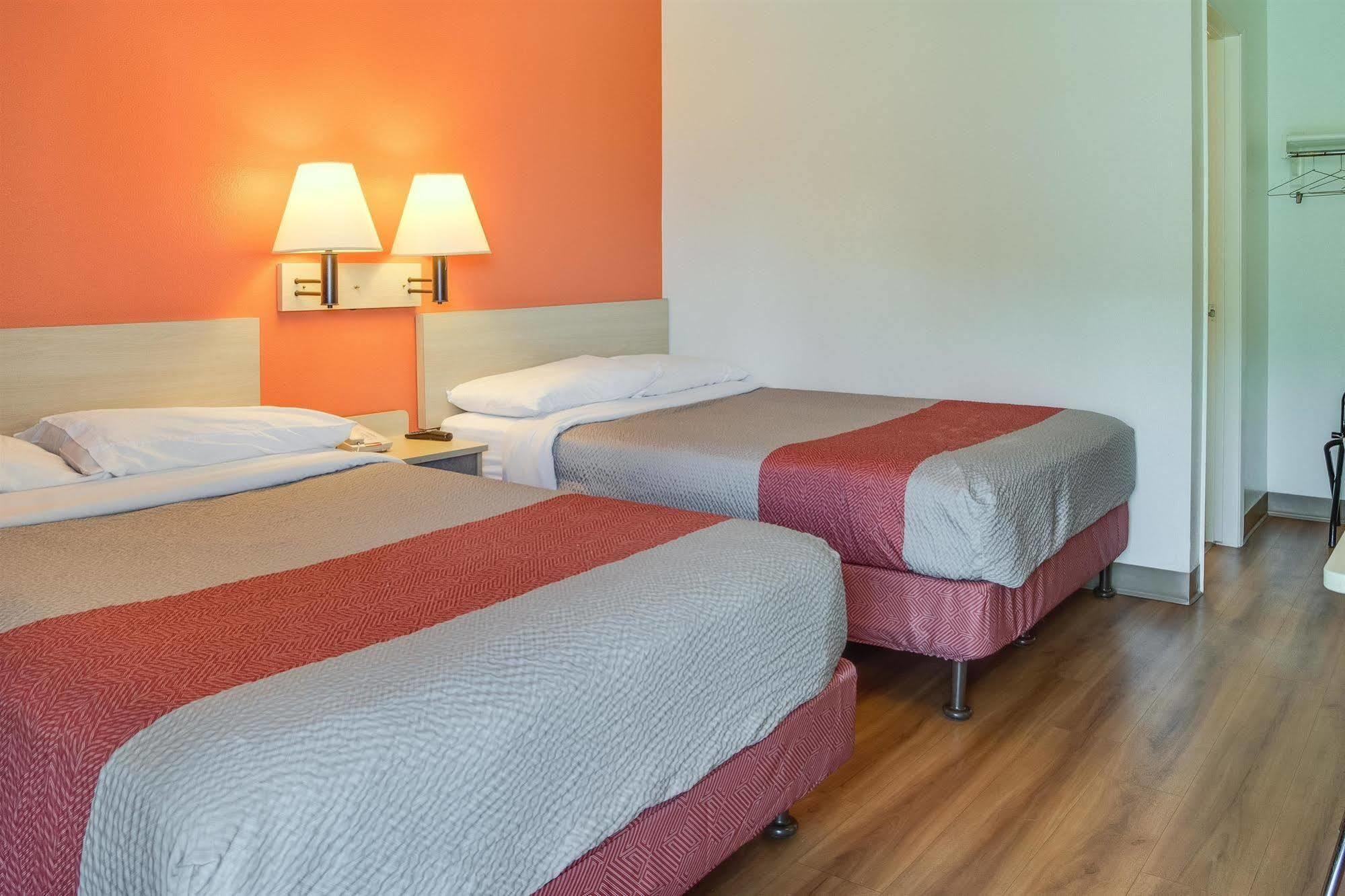 Motel 6-Kelso, Wa - Mt. St. Helens Exteriér fotografie